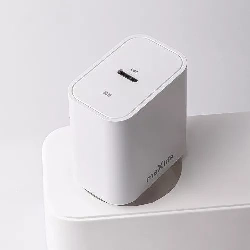 Maxlife MXTC-06 PD+QC 20W hálózati gyorstöltő adapter Type-C + Type-C/Lightning kábel - fehér