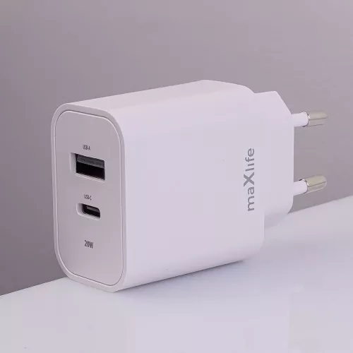 Maxlife MXTC-06 PD+QC 20W hálózati gyorstöltő adapter USB + Type-C + Type-C/Lightning kábel - fehér