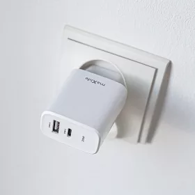   Maxlife MXTC-06 PD+QC 20W hálózati gyorstöltő adapter Type-C + USB - fehér