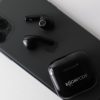 Boompods TWS Bluetooth sztereó headset v5.0 + töltőtok - Boompods Compact Buds TWS with Charging Case - fekete