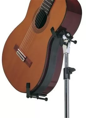 König & Meyer állvány gitárjátékhoz – akusztikus gitárhoz, állítható szögű és magasságú, fekete