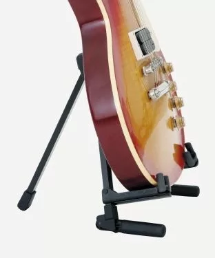 König & Meyer Memphis Travel gitárállvány – alumínium, állítható karokkal, fekete