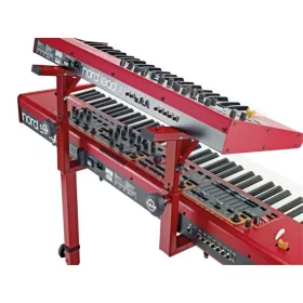   König & Meyer Omega billentyűállvány kiegészítő – a 18810-es állványhoz, hangszer vagy laptop számára, rubinpiros