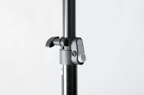 König & Meyer hangfalállvány készlet 2 darab ahumínium állvány hordtáskában