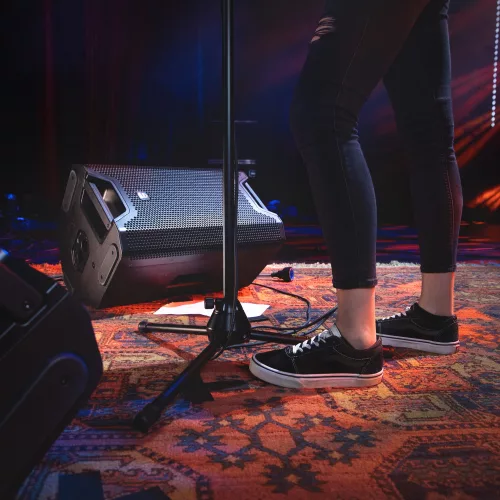 LD Systems - LDICOA15ABT aktív  15” 300 W RMS koaxIálIs PA hangsugárzó Bluetooth kapcsolattal