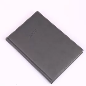   Határidőnapló Bolero B/5, napi krémszínű lapokkal szürke Realsystem 2026.