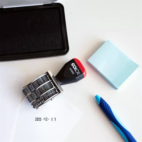 Dátumbélyegző 04000 Colop magyar dátum számmal