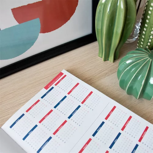 Határidőnapló agenda Standard B/5, heti fehér lapokkal kék Bluering® 2027.