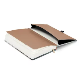   Keménytáblás notesz krémszínű lapokkal, vonalas, leszorító gumiszalaggal Japan 130x210mm, Presco