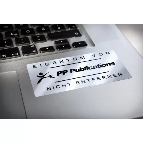 Etikett címke, 63,5 x29,6mm, ipari poliészter, 27 címke/ív, 20 ív/doboz, Avery ezüst