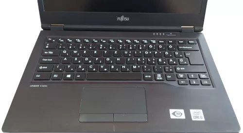 Fujitsu LifeBook U7410 laptop