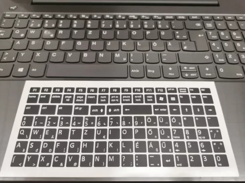 Lenovo V330 15IKB laptop